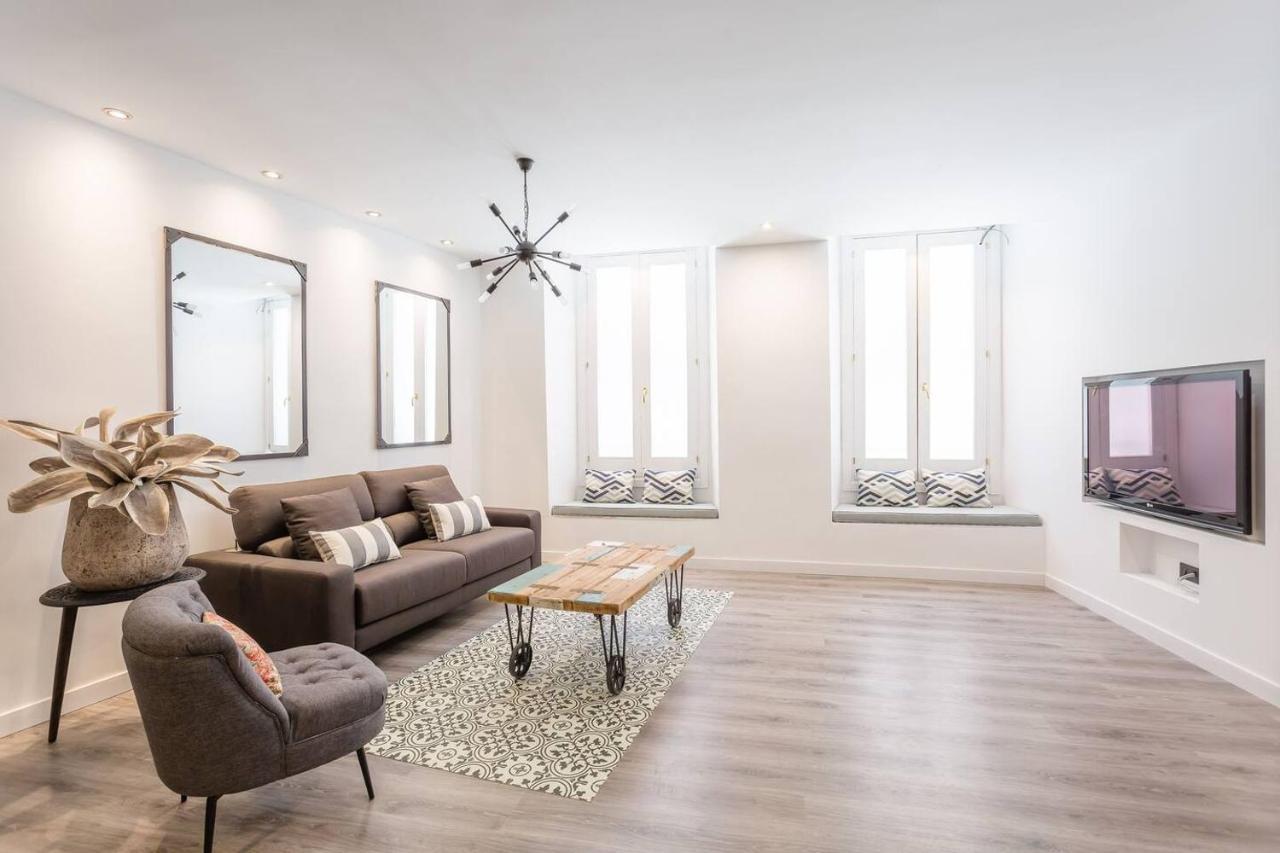 Large And Vanguardist- 2Bd 2Bth- Las Letras Madrid Eksteriør bilde