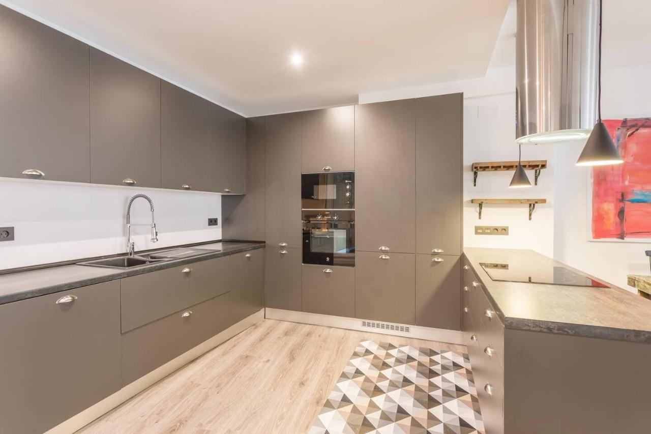 Large And Vanguardist- 2Bd 2Bth- Las Letras Madrid Eksteriør bilde