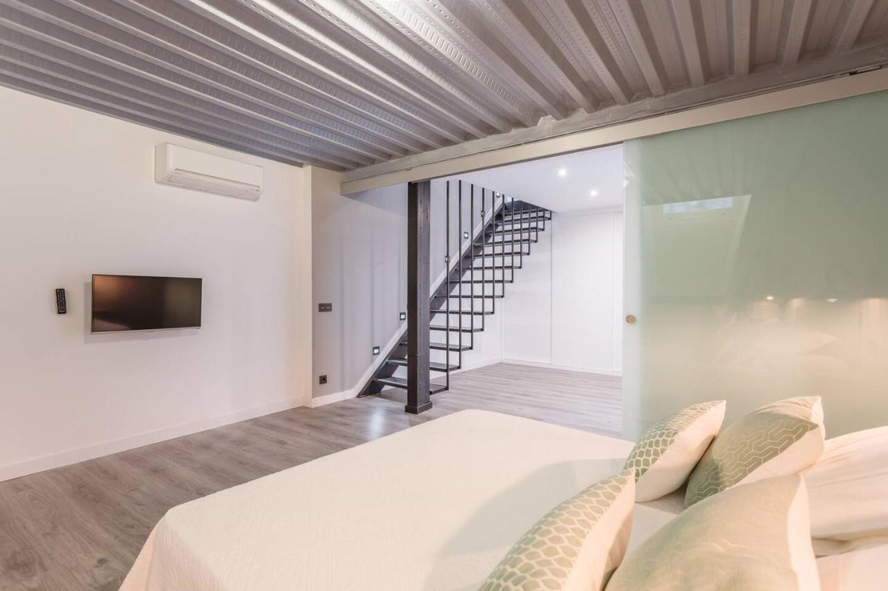 Large And Vanguardist- 2Bd 2Bth- Las Letras Madrid Eksteriør bilde